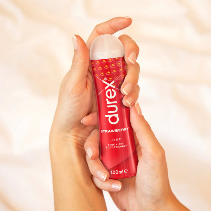 Durex Strawberry Sugar-Free Lube 100ml