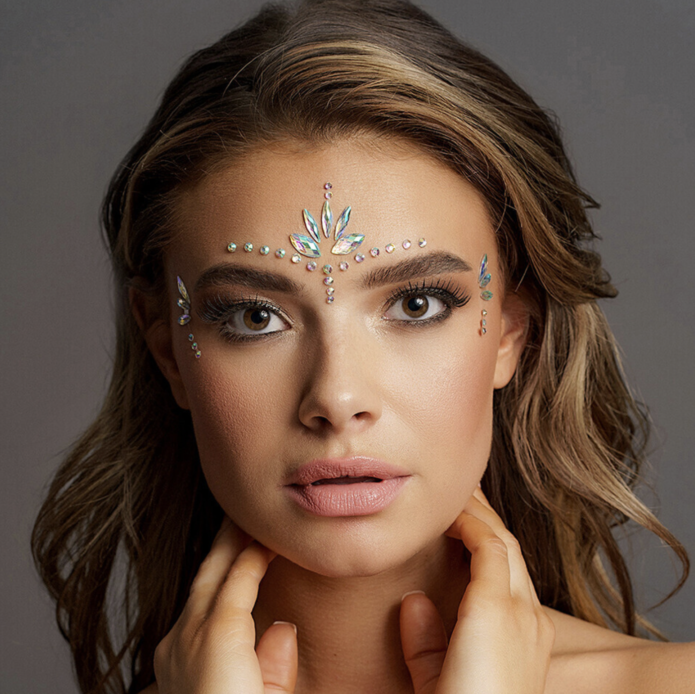 Le Desir Dazzling Eye Contact Bling Sticker