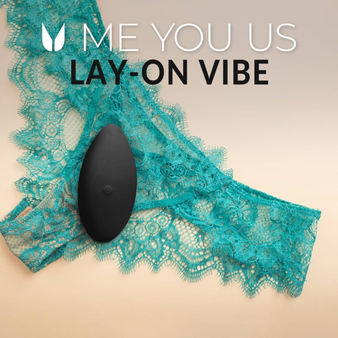 Me You Us Lay On Rechargeable Clitoral Vibrator Black