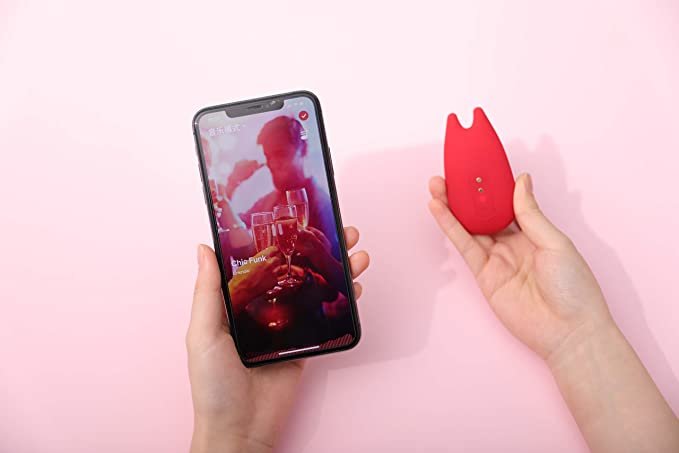 Magic Motion Umi Smart Wearable Clock App-Controlled Vibrator
