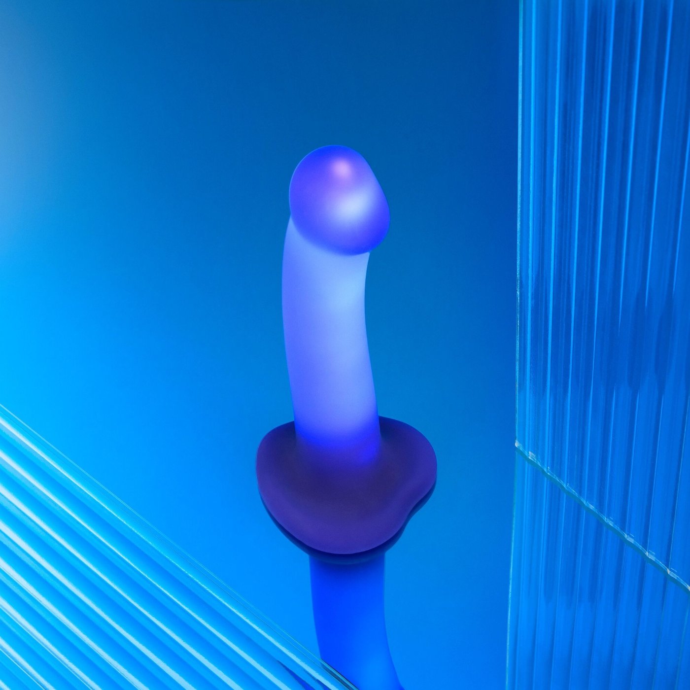 Strap-On-Me Rechargeable Silicone Glow LED Dildo M 6.5 Inch
