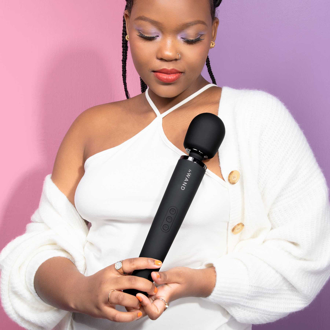 Le Wand Rechargeable Massage Wand Vibrator Black