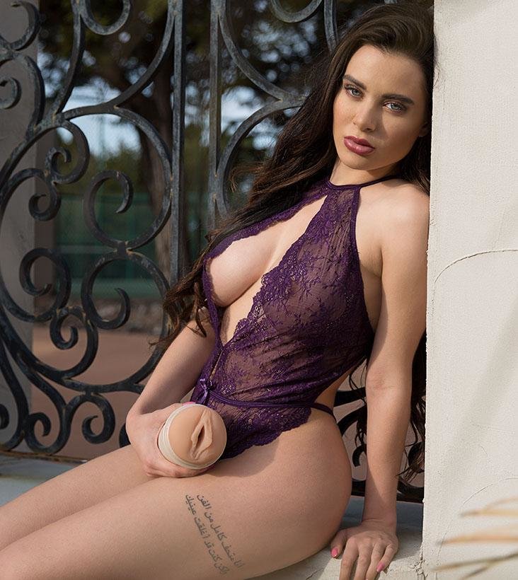 Fleshlight Girls Lana Rhoades Destiny Masturbator