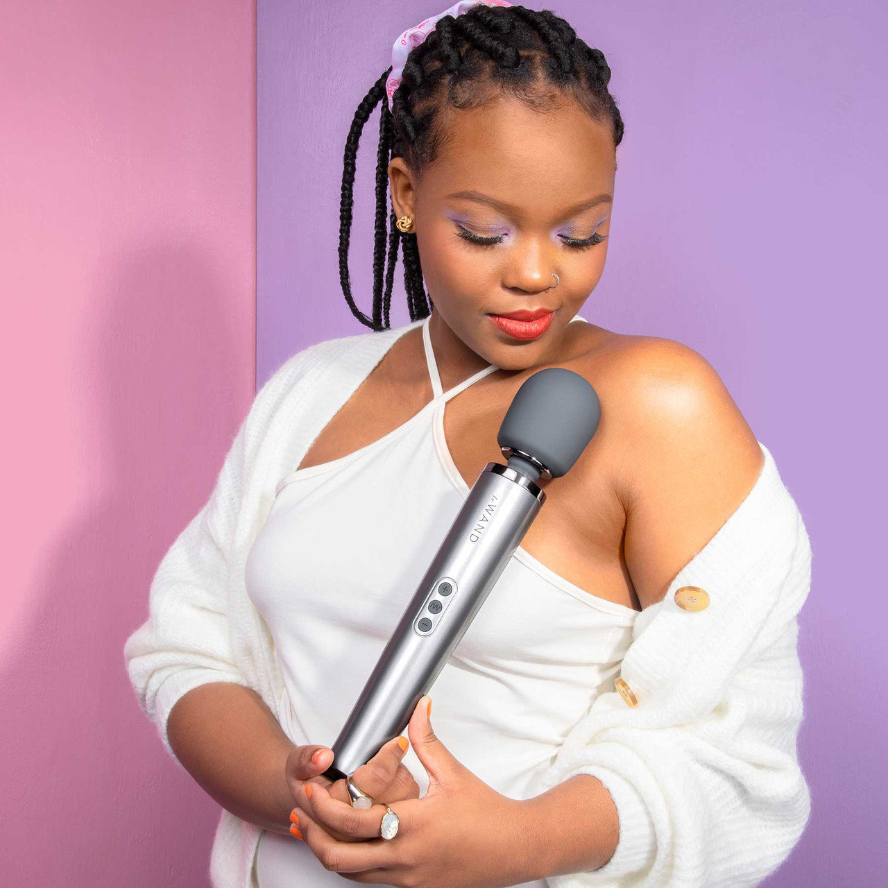 Le Wand Rechargeable Massage Wand Vibrator Grey