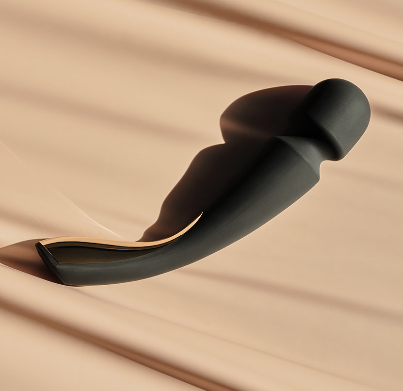 LELO Smart Wand 2 Large Waterproof Rechargeable Vibrator Black