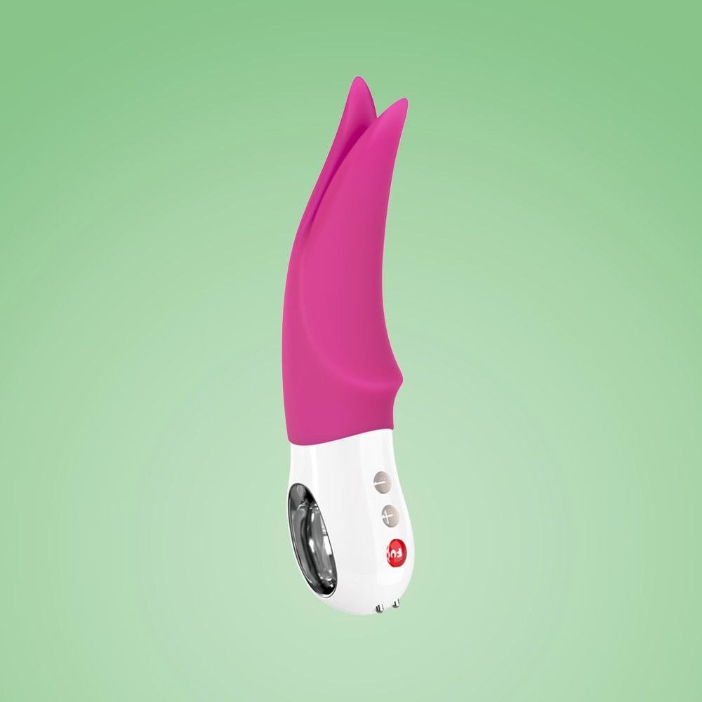 Fun Factory Volta Rechargeable Clitoral Vibrator Blackberry