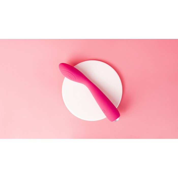 Svakom Iris Clitoral and G-Spot Waterproof Silicone Vibrator