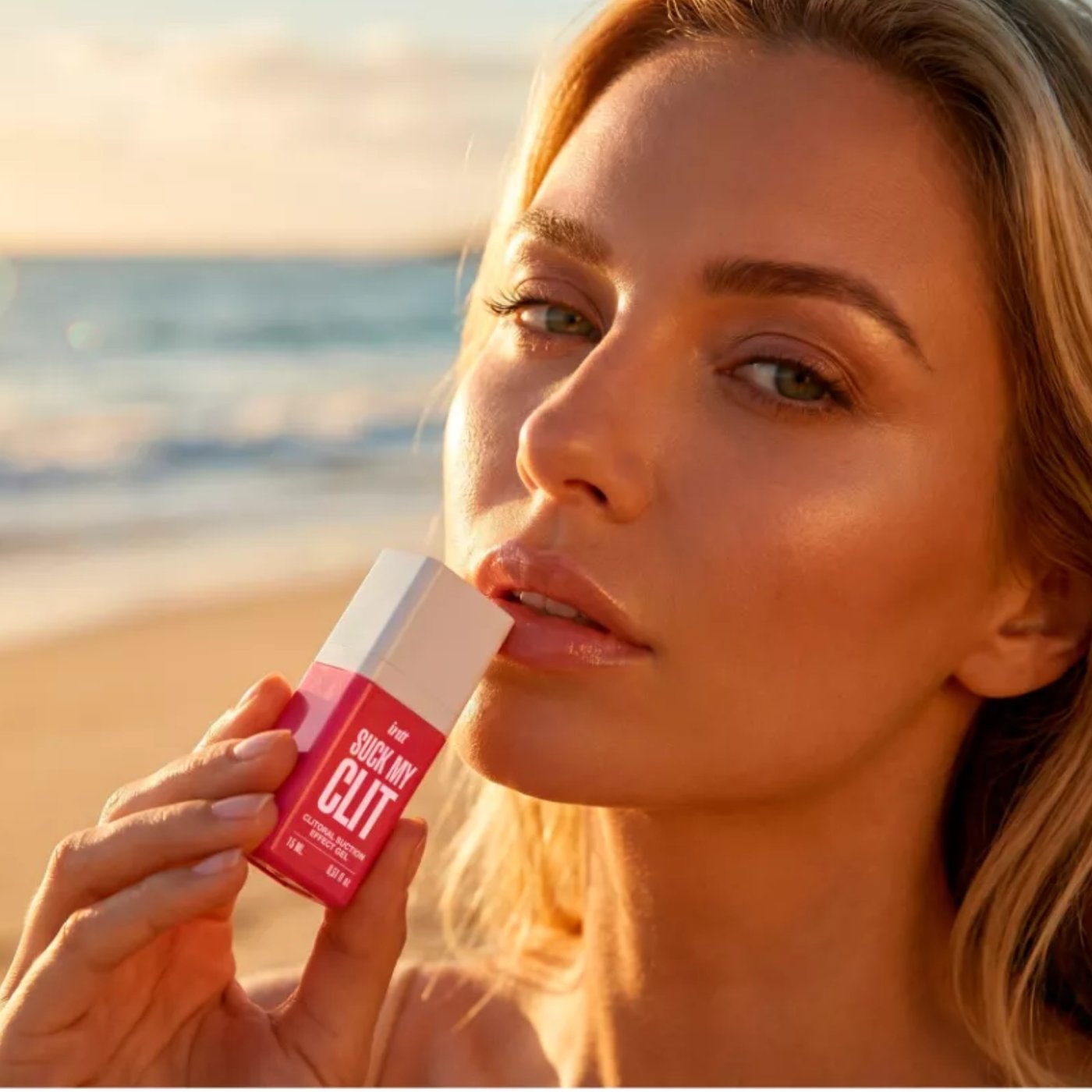 INTT Suck My Clit Stimulator Gel Wild Strawberry 15ml